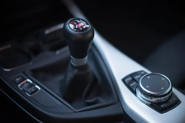 كازينو جاكبوت كاش تطبيق أندرويد/آي أو إس